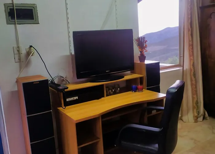 Semesterbostad τhe Grandma's House Tseria